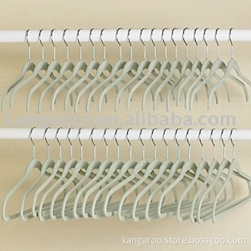Shit-Flocked hangers XC00010